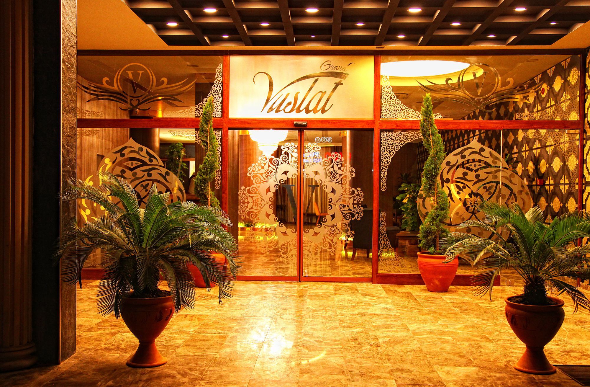 Grand Vuslat Hotel Trabzon Exterior foto